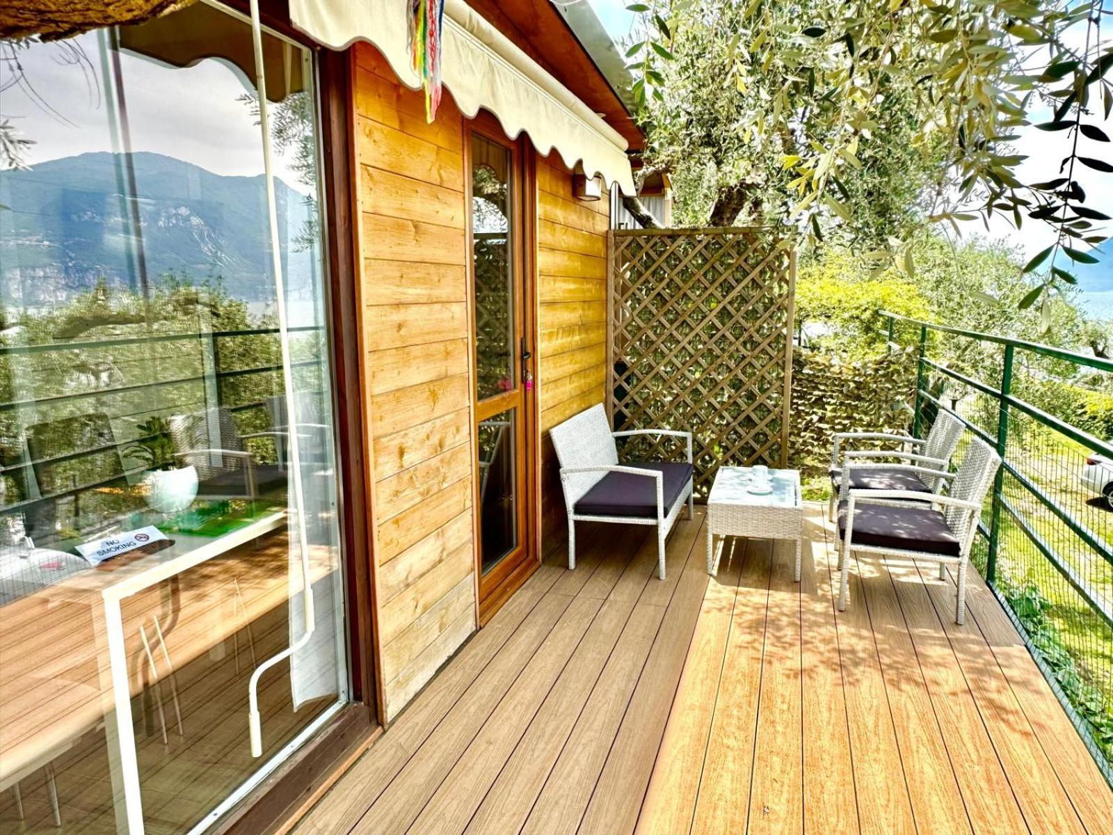 Monja Camping Village Brenzone sul Garda Exterior photo