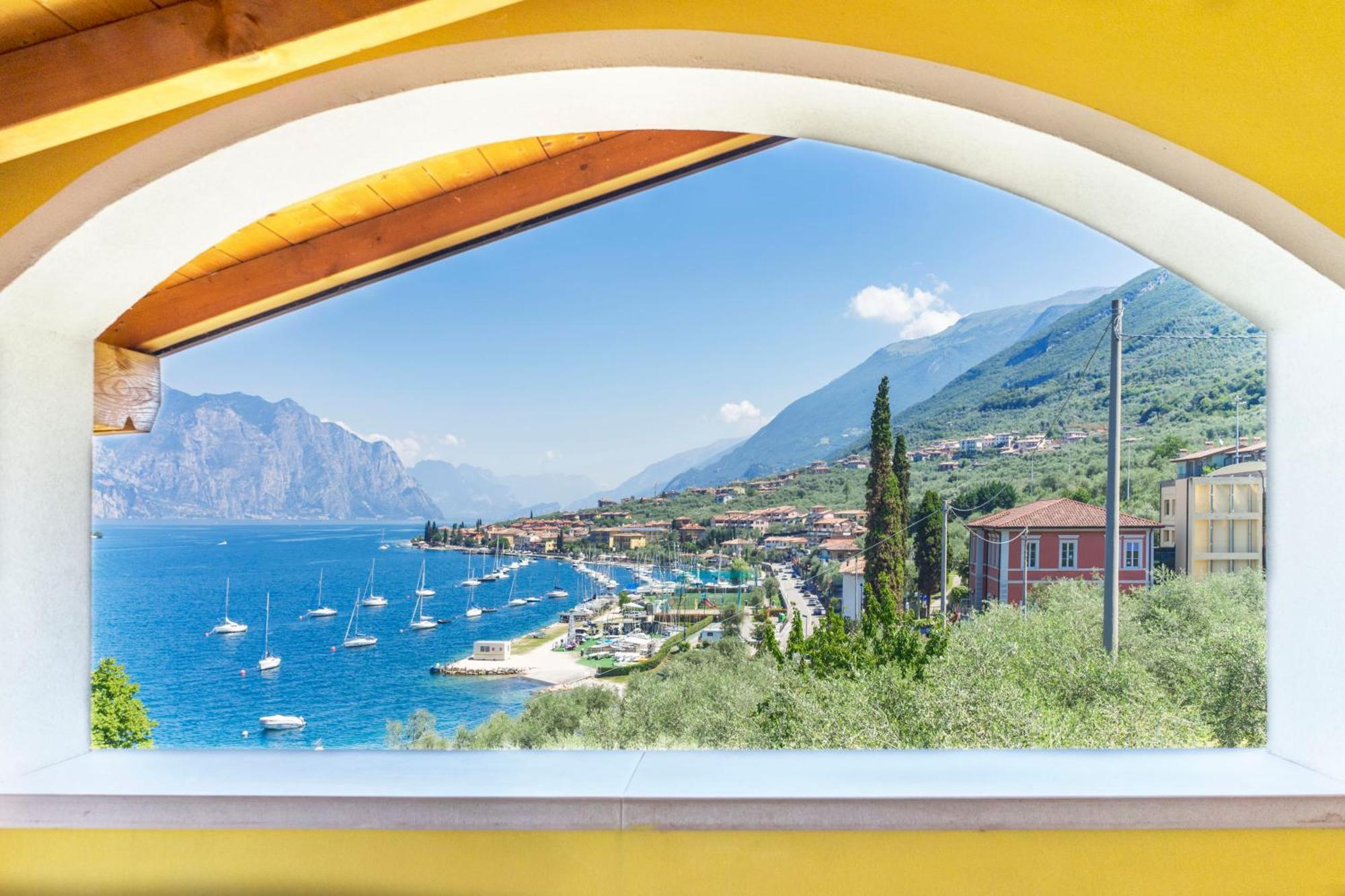 Monja Camping Village Brenzone sul Garda Exterior photo