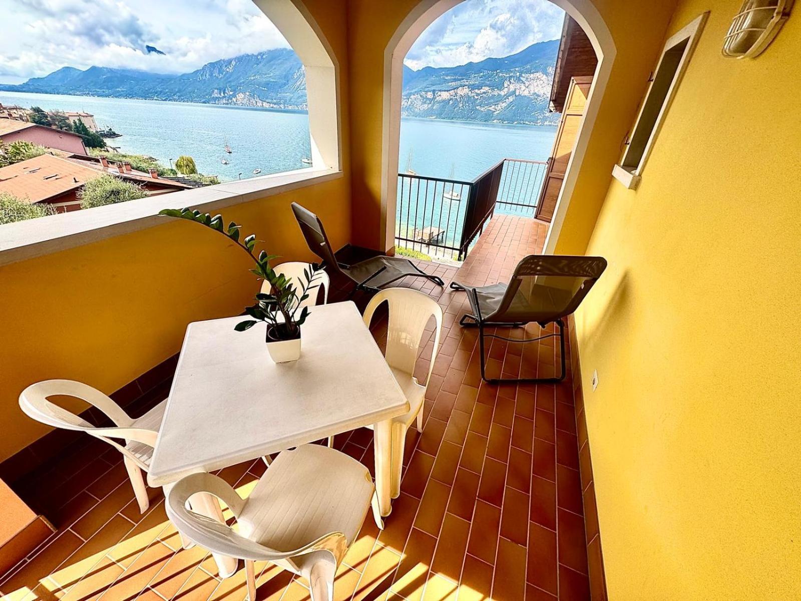 Monja Camping Village Brenzone sul Garda Exterior photo