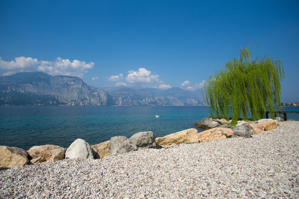 Monja Camping Village Brenzone sul Garda Exterior photo